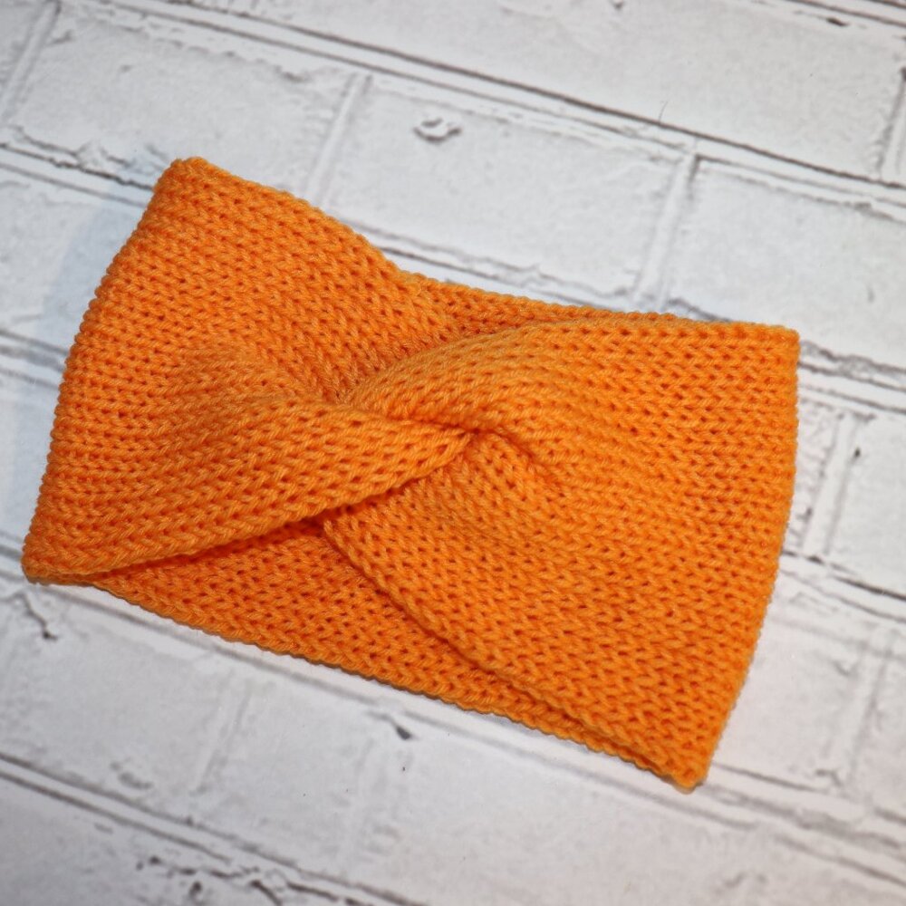 🌼💛 Dandelion Yellow Twisted Knit Headband – Handmade · One Size